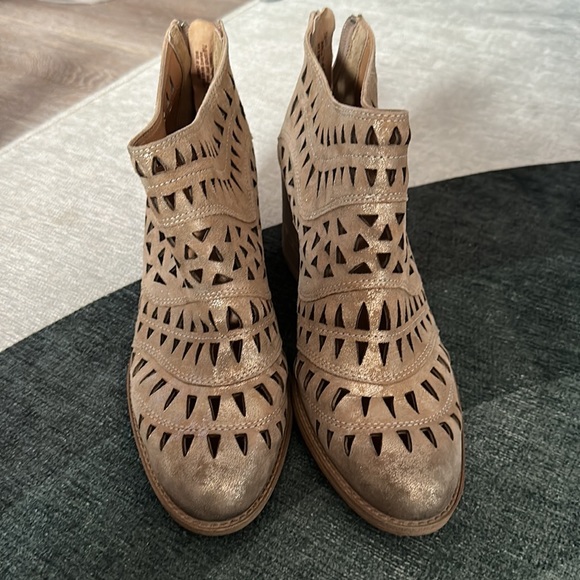 Sofft heeled Sandals - Picture 2 of 2